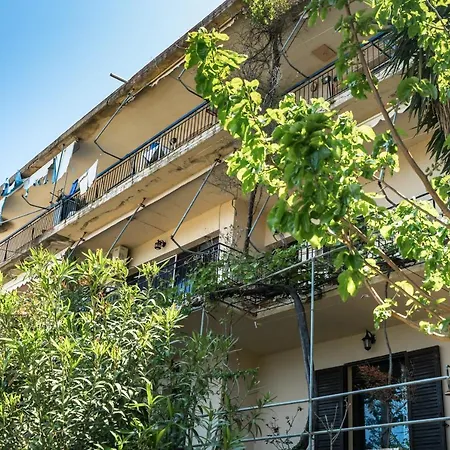 Apartmán Vangelis 1 *